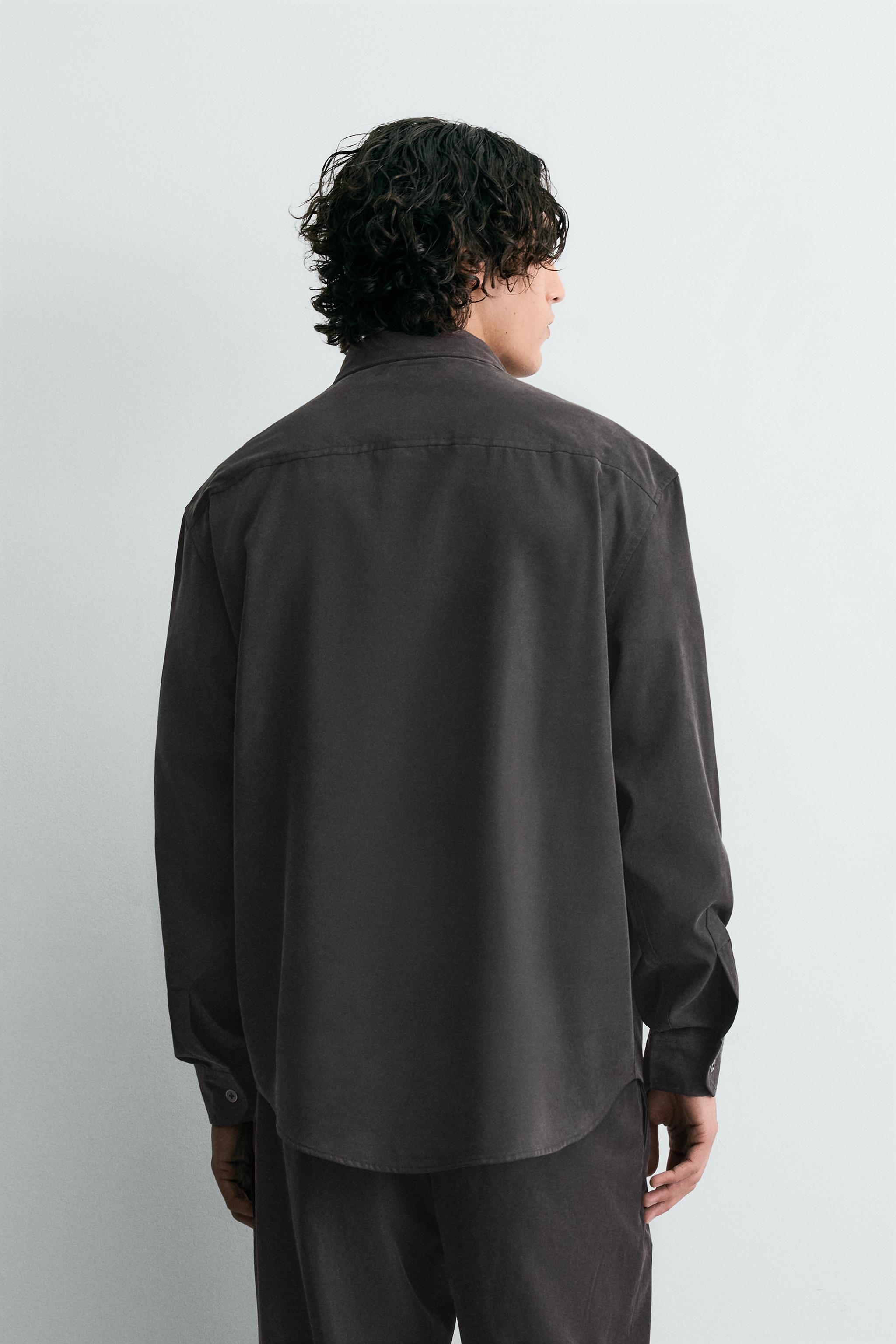 RELAXED FIT FLOWY SHIRT